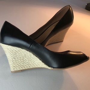 Black peep toe wedges